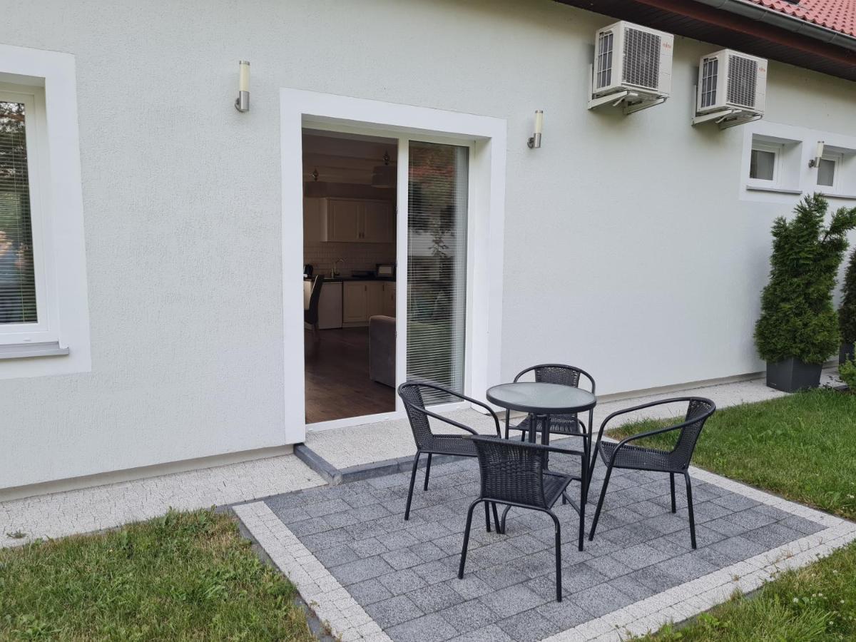 Villa Sadula - Apartamenty Na Mazurach Старе Саде Екстериор снимка