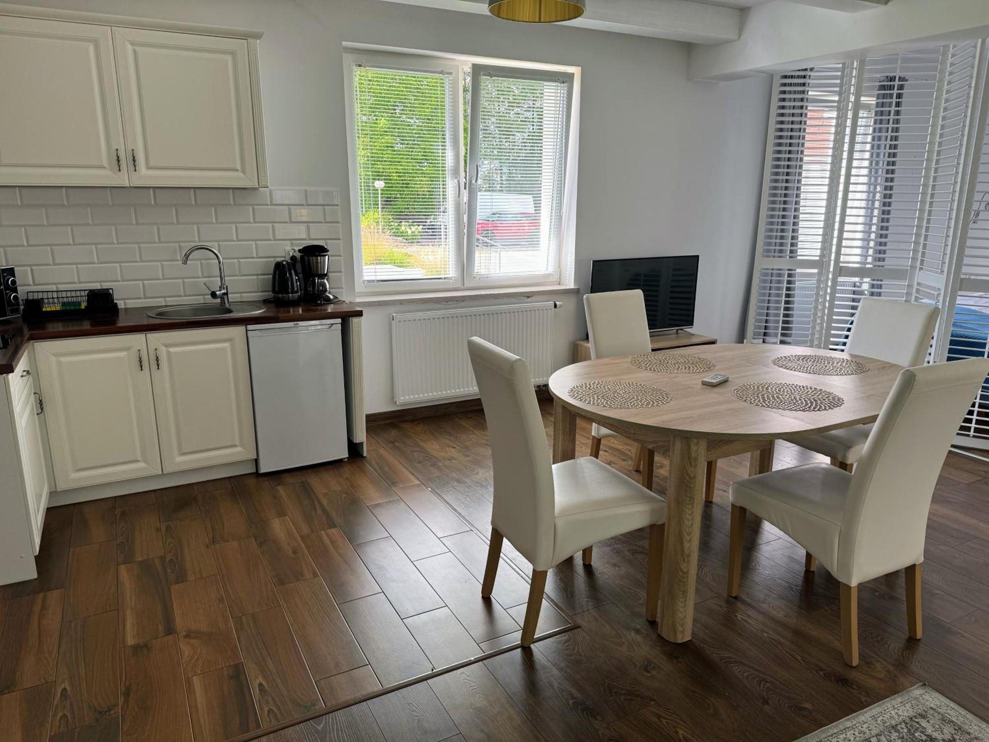Villa Sadula - Apartamenty Na Mazurach Старе Саде Екстериор снимка